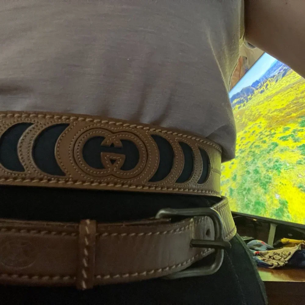gucci belt, quiet luxury double wrap navy and leather (RARE!!) - Picture 2 of 10